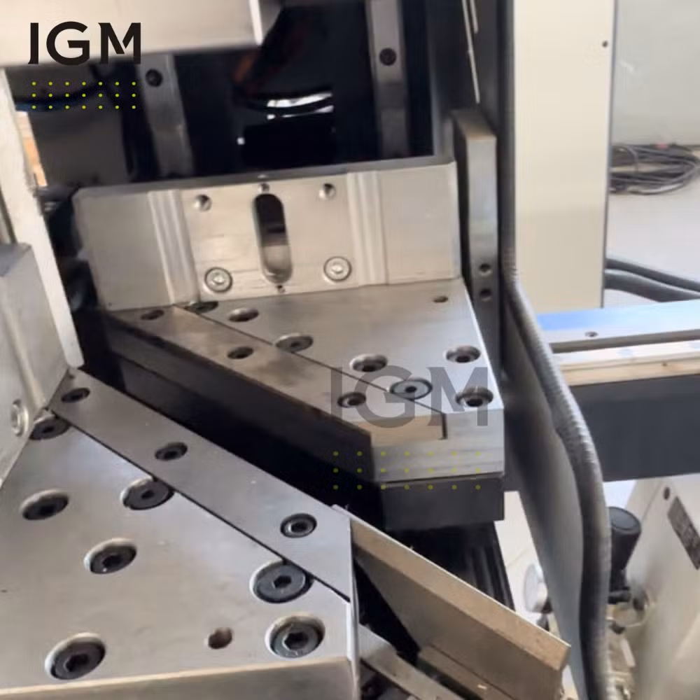 Window Door Automatic CNC Four Head Seamless UPVC Window Welding Machine