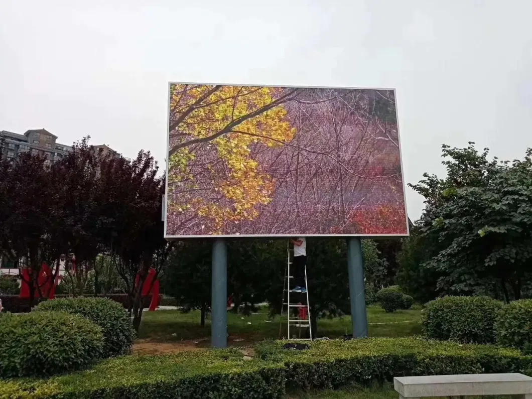 Outdoor Waterproof P4 Advertising Large Electronic Stand Digital Billboard Outdoor LED Display