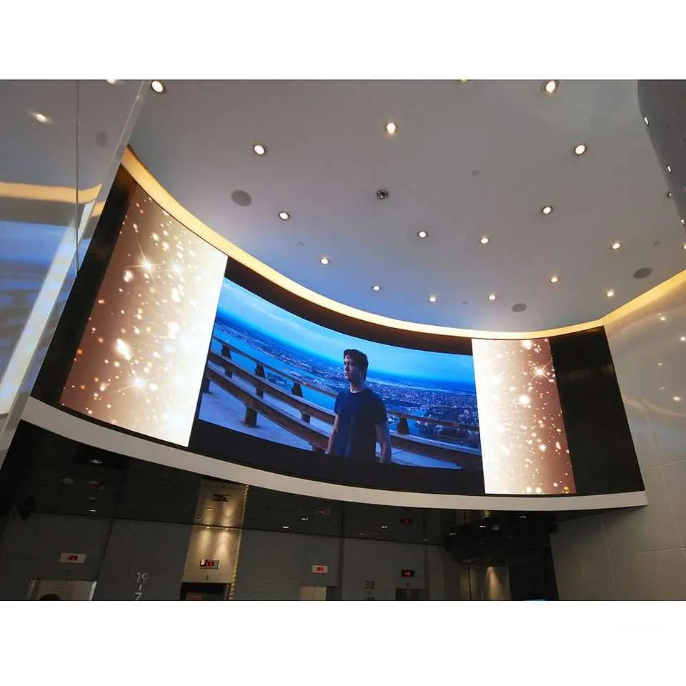 P5 High Definition Flexible Full Color Indoor Fixed Curve LED Display Screen