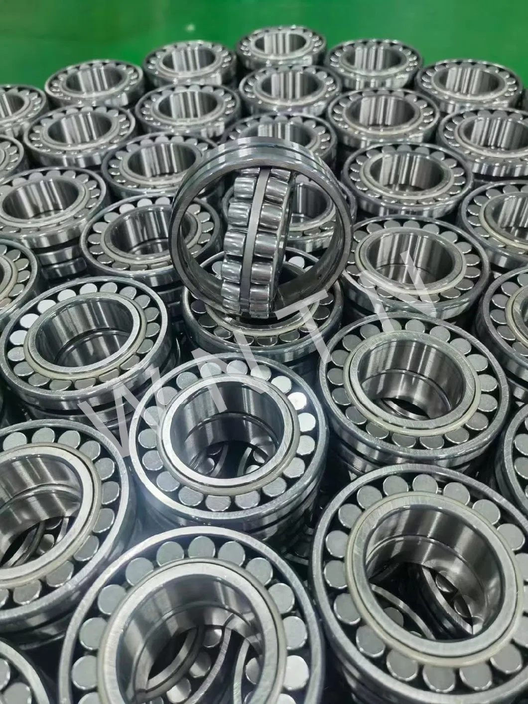 OEM China N/Nu/Nj/NF/Nup/Rn/Nn Cylindrical Roller Bearing Nj2211em 54X100X25 Timken/NSK/NTN/Koyo/Fyh Bearings Large Stock for Gearbox Reduction Box Machine