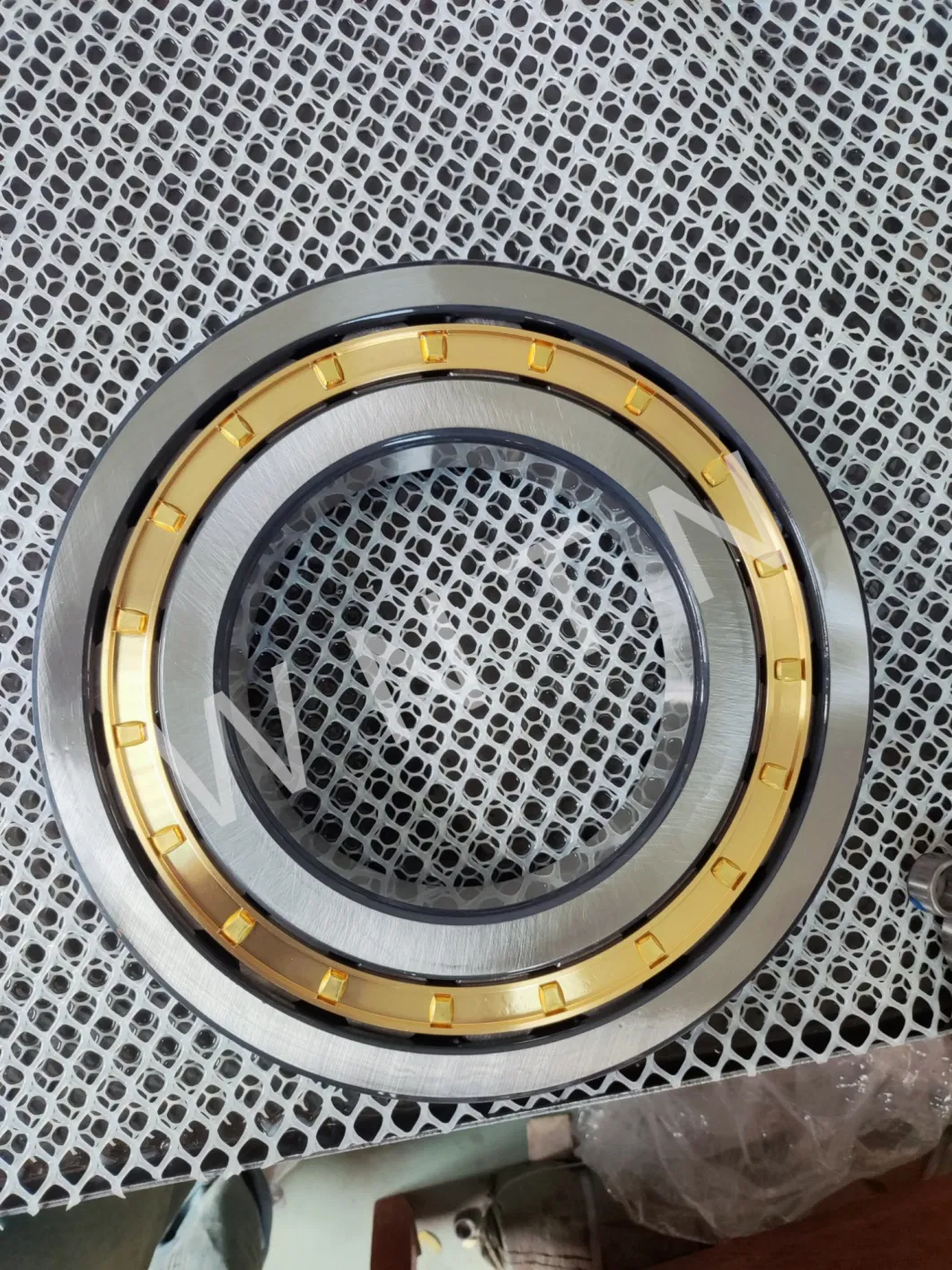 OEM China N/Nu/Nj/NF/Nup/Rn/Nn Cylindrical Roller Bearing Nj2211em 54X100X25 Timken/NSK/NTN/Koyo/Fyh Bearings Large Stock for Gearbox Reduction Box Machine