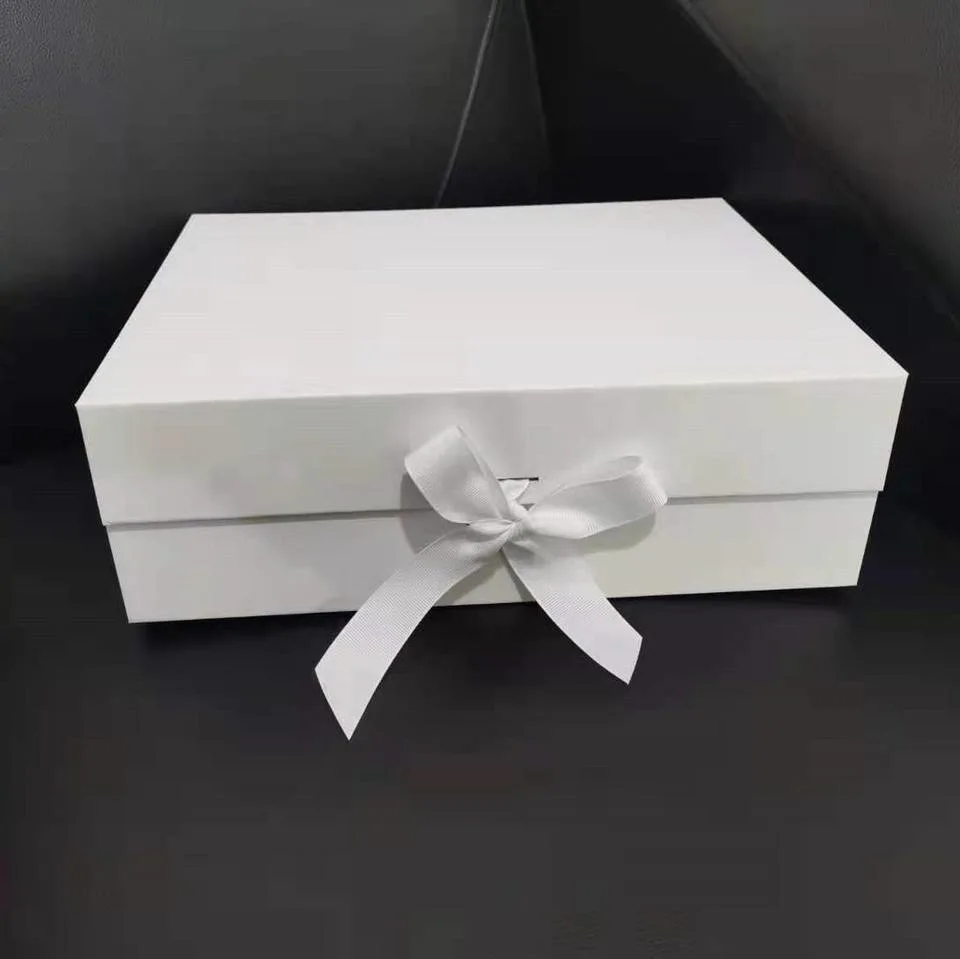 UV Coating Book Shape Folding Recycled Paper Gift Packaging Collapsible Gift Magnetic Closure Box