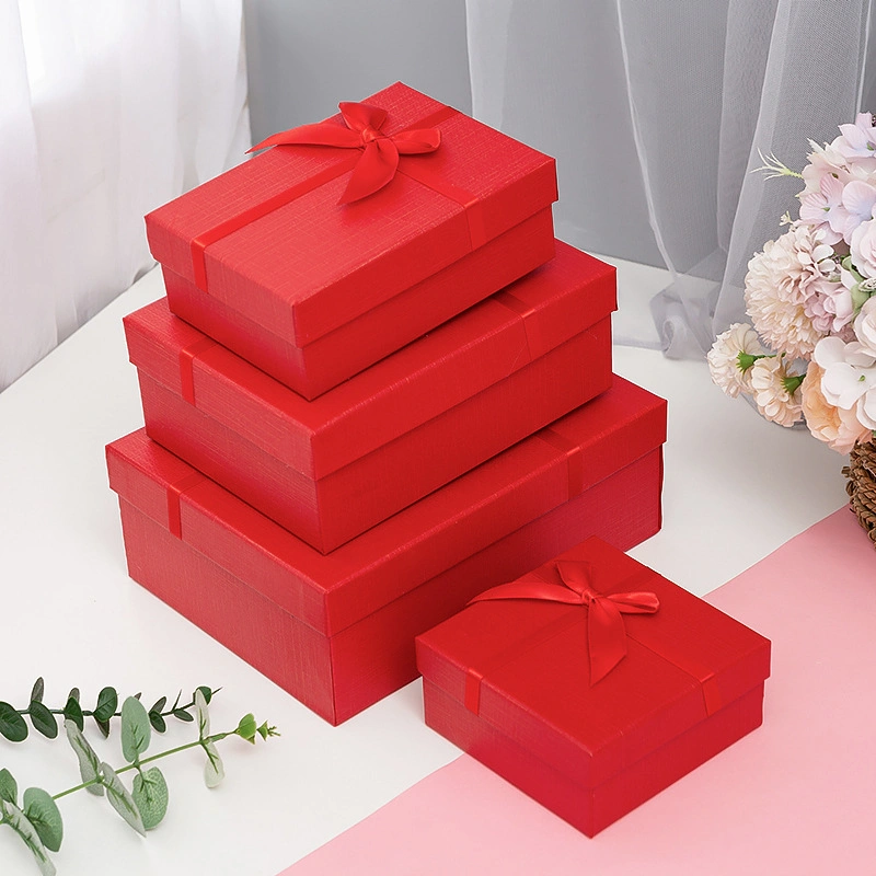 Two-Piece Lid and Base Type Rigid Cardboard New Year Gift Toy Presents Packaging Box