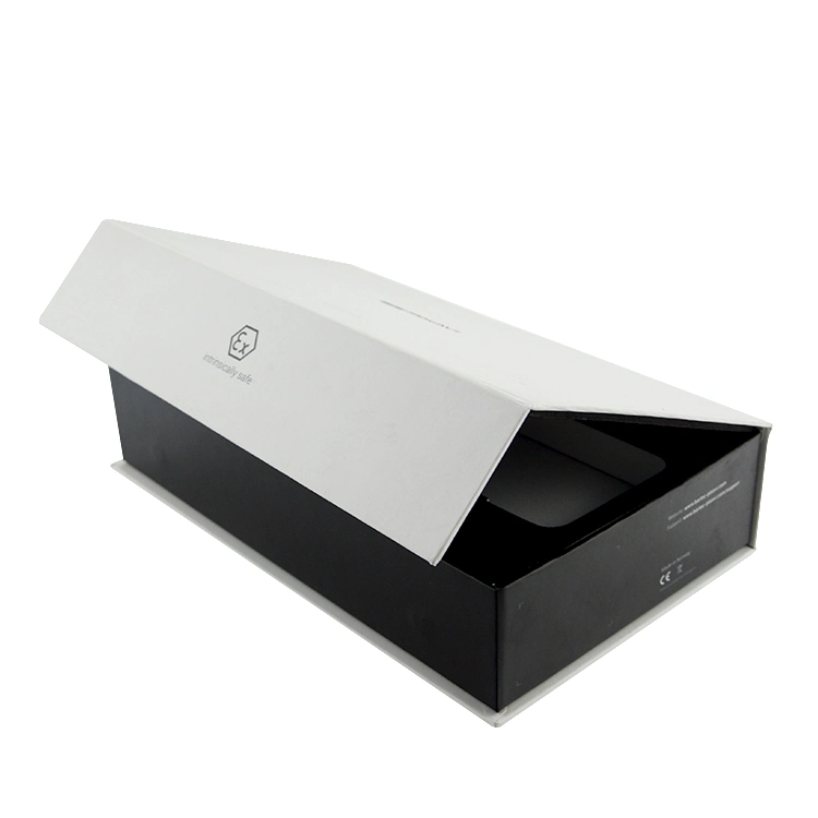 Flip Top with White Cardboard Magnetic Closure Gift Box for Mobile Phone Packaging