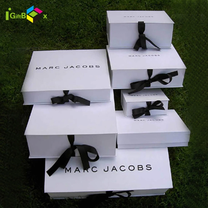 Wholesale Large Black Custom Logo Paper Cardboard Box Magnetic Lock Cover Paper Gift Packaging Box