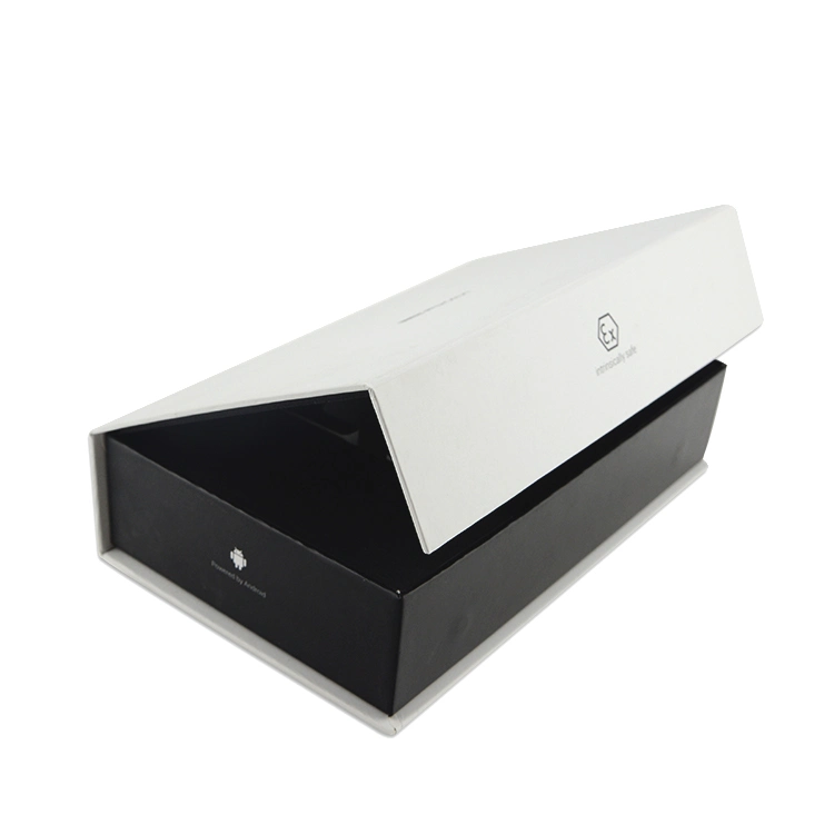 Flip Top with White Cardboard Magnetic Closure Gift Box for Mobile Phone Packaging