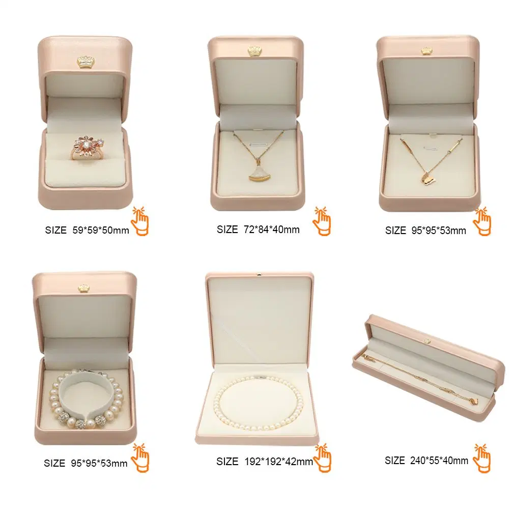 China Wholesale High Quality Luxury Jewelry Box with Custom Logo, Free Samples Available Green Color Clamshell Box for Packing Ring/Earring/Necklace