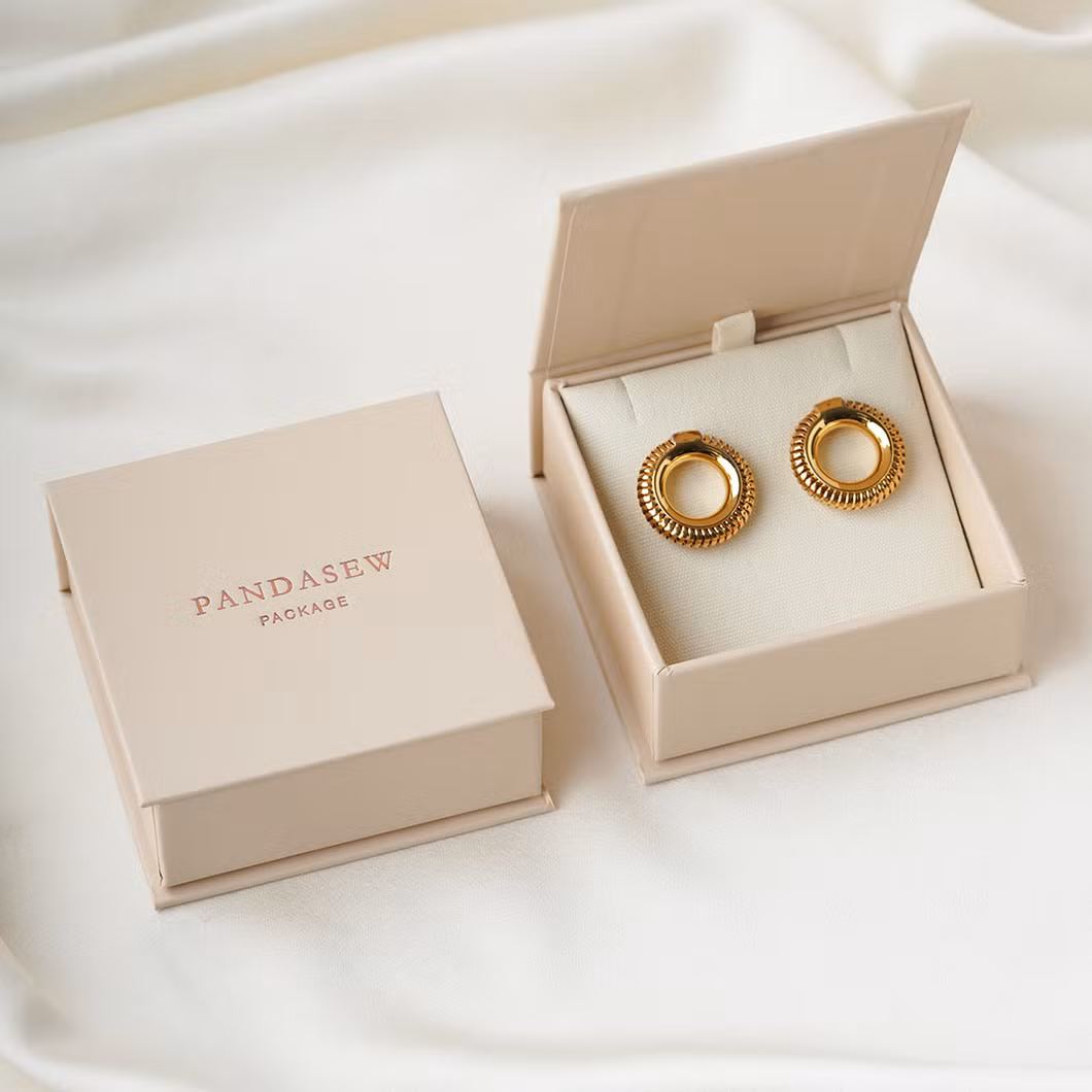 Pandasew Bulk Custom Logo Printed Pink 8X8X3.5cm Book-Style Magnetic Clasp Jewelry Boxes with Flip Lids Sponge Inside