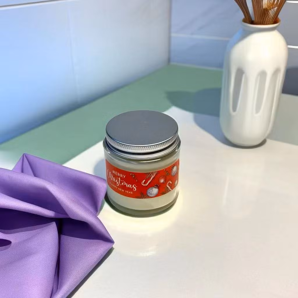 Wholesale Soy Wax Christmas Aromatherapy Candle Tea Colored Glass Cups Eco-Friendly Candles