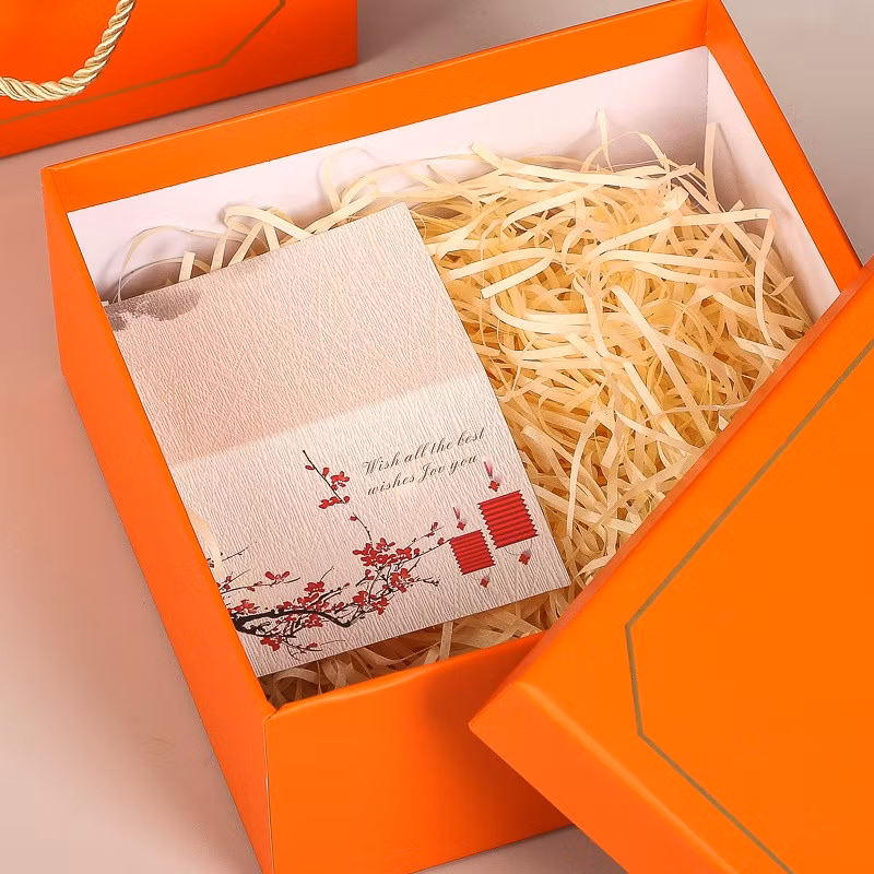 Custom Rectangular Square Luxury Lid and Basic Small Gift Box Gift Holiday Birthday Christmas Essential Oil Skincare Carton Packaging