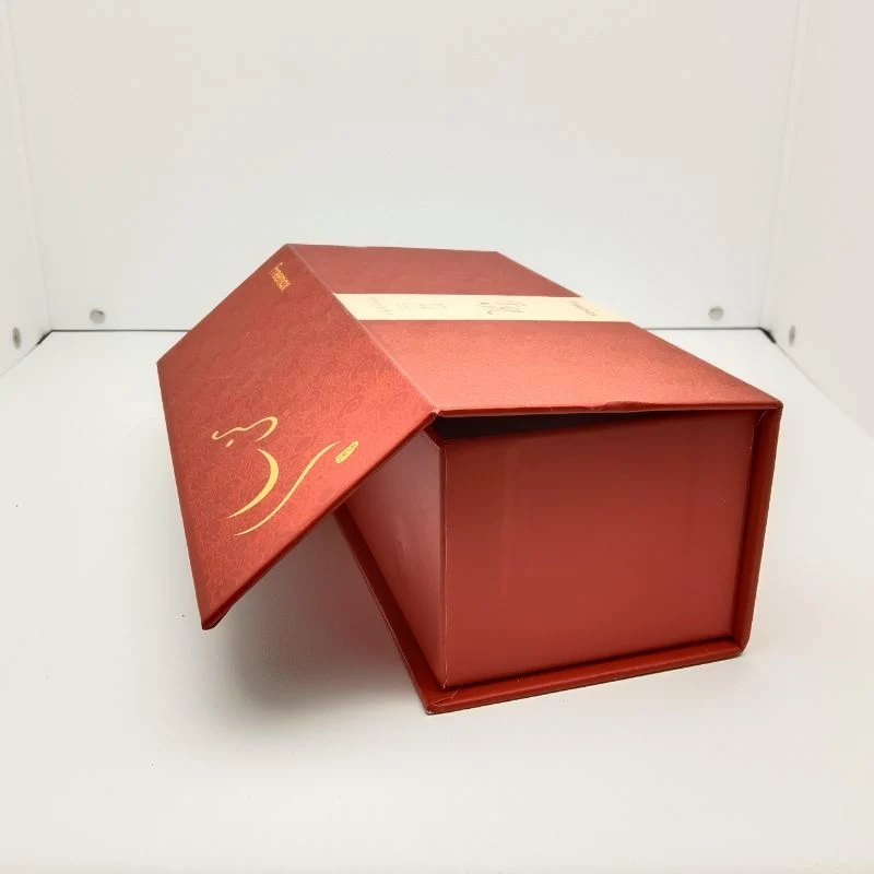 Book-Shaped Box with Magnetic Closure Packaging Box China Wholesale Cardboard Box Carton Box Cardboard Box Jewelry Box Storage Box