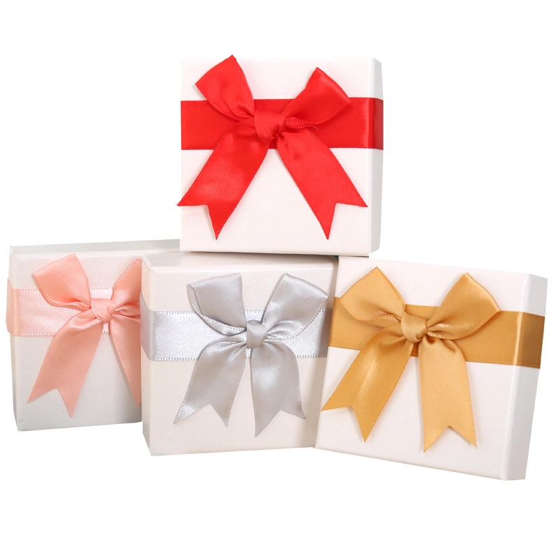 Wholesale Luxury Jewelry/Ring/Earring Packaging Rigid Paper Cardboard Lid and Base Gift Boxes