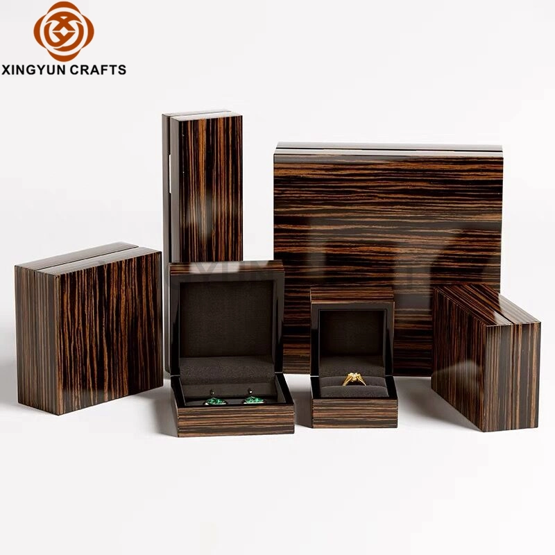 Custom Wholesale Walnut Jewelry Display Box Wood Jewel Bracelet Watch Packaging Box