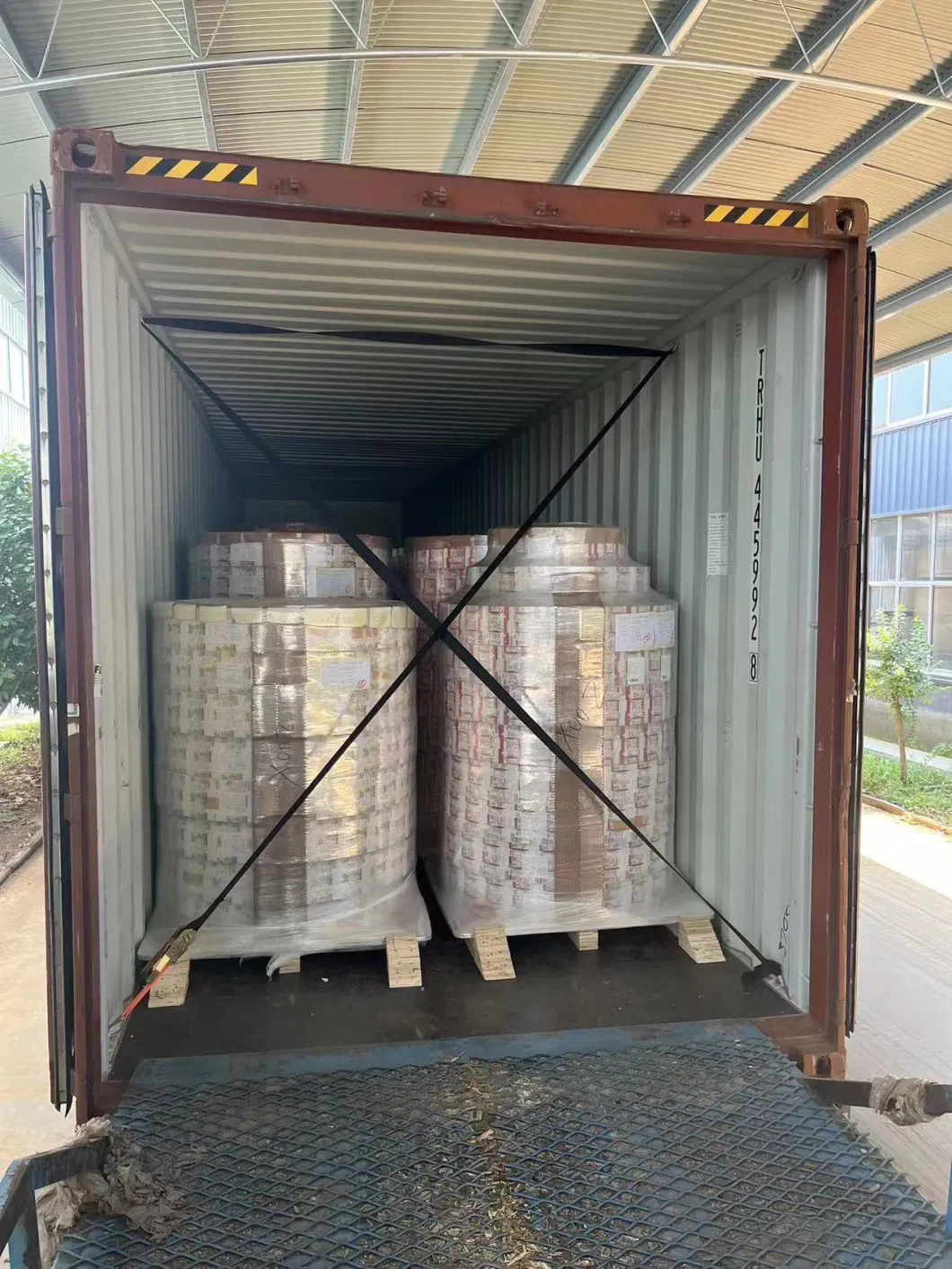 Superior Carton Paper Packaging for Water Juice Wine Tomato