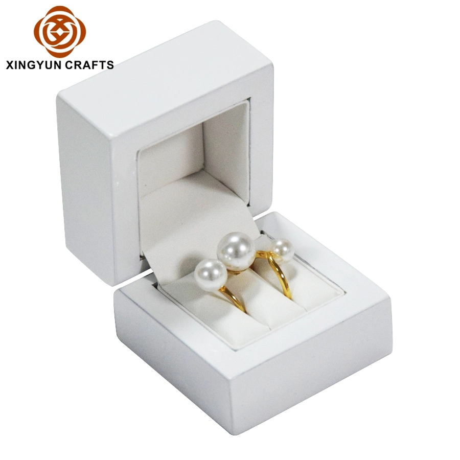 Wholesale Custom Classic Luxury Engagement Ring Jewelry Gift Boxes Pink Round Package Box