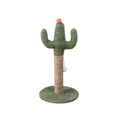 Cactus Cat graffiando l′albero naturale di arrampicata del gatto di corda sisale