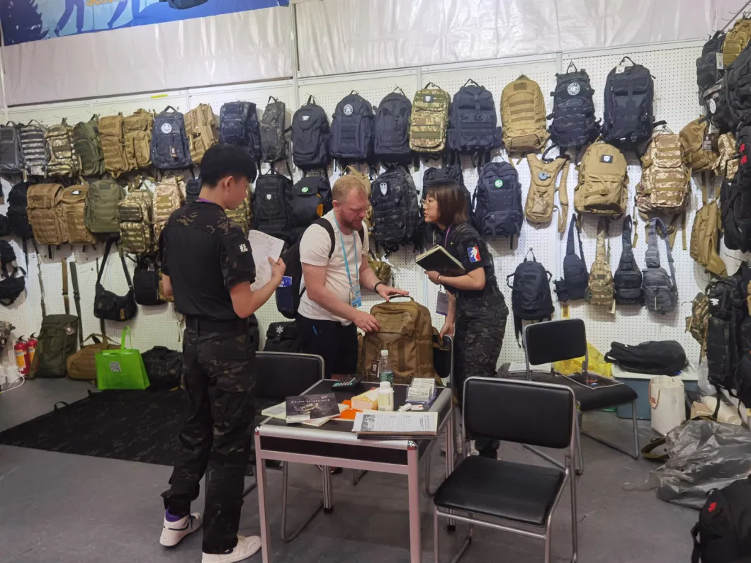 OEM Factory Wholesale Outdoor Custom Waterproof Mochilas Casual Backpacks