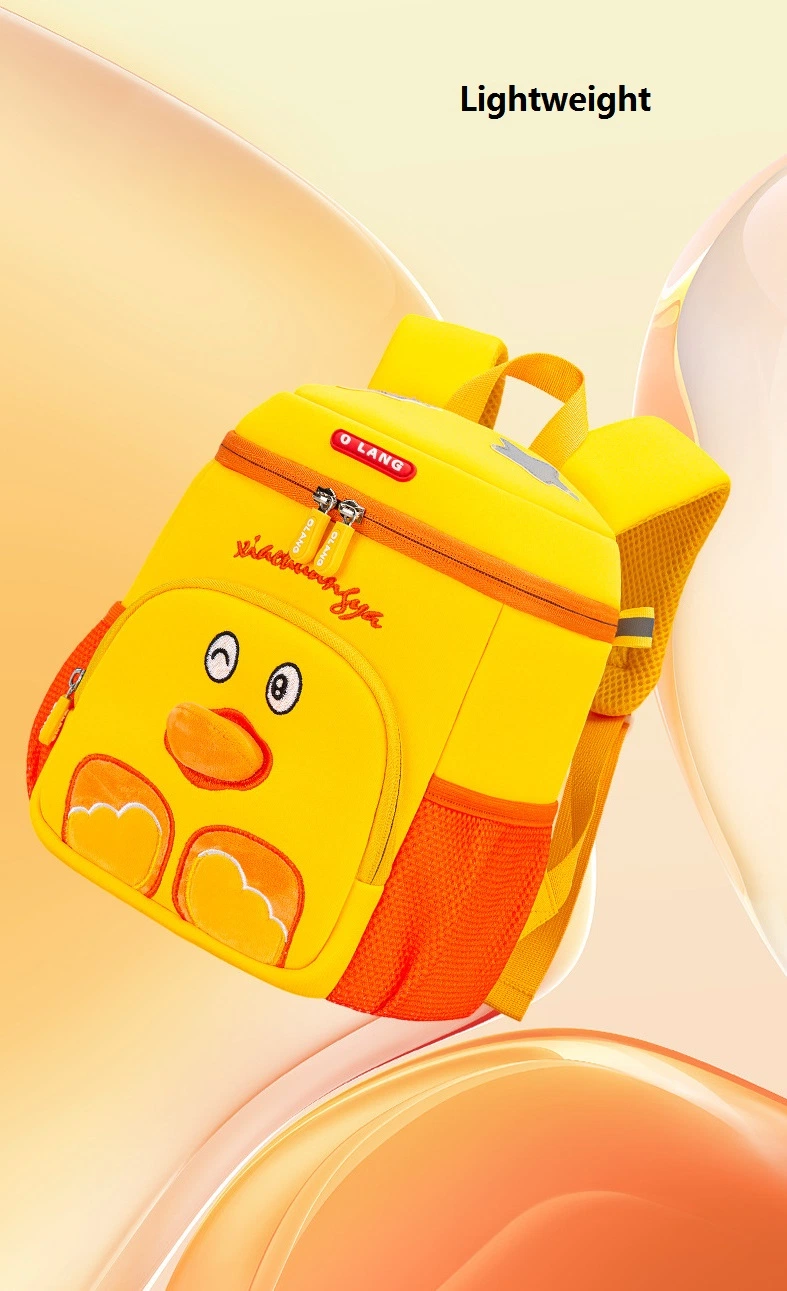 New Fashion Wink Little Yellow Duck Children Backpack Kids Like Outdoor Play Kindergarten Backpack