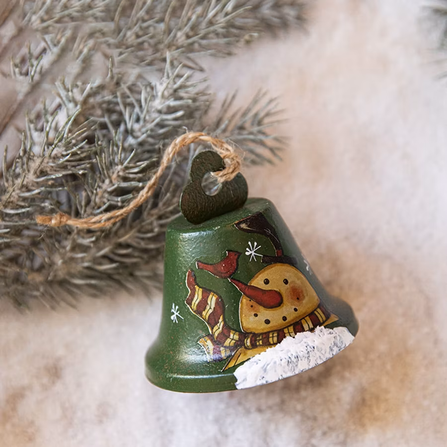 Metal Christmas Jingle Bell Santa Snowman Tree Hanging Pendant Hand-Painted Ornament for Xmas Home Decor for Holiday Decoration Hanging
