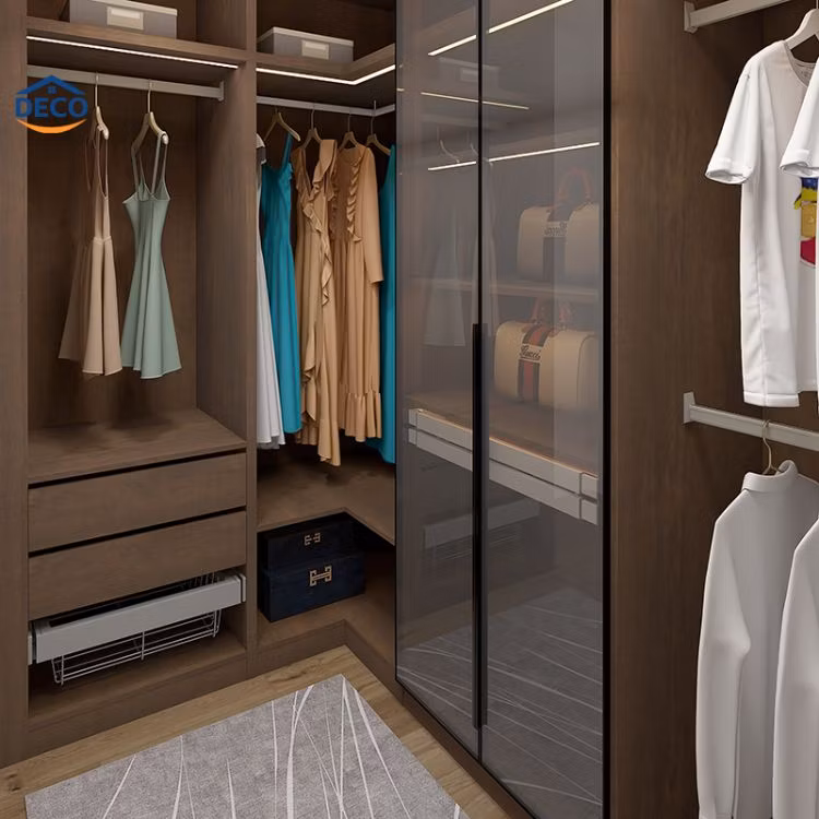 White Glossy Custom Wooden Bedroom Wardrobe Closet Modern Design with Sliding Doors Bedroom Furniture Wardrobe with Mirror
