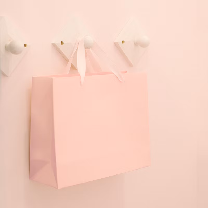 Luxury Gifthandle Custom Color Green Packaging Recyclable Clothing Store Brand Label Wholesale Paper Shopping Bags for Small Business