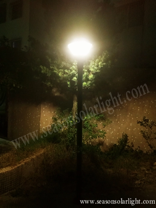 Factory Lighting Alu. Material Top Housing Garden Lighting Post Outdoor Solar Lighting for Courtyard Villa Lighting