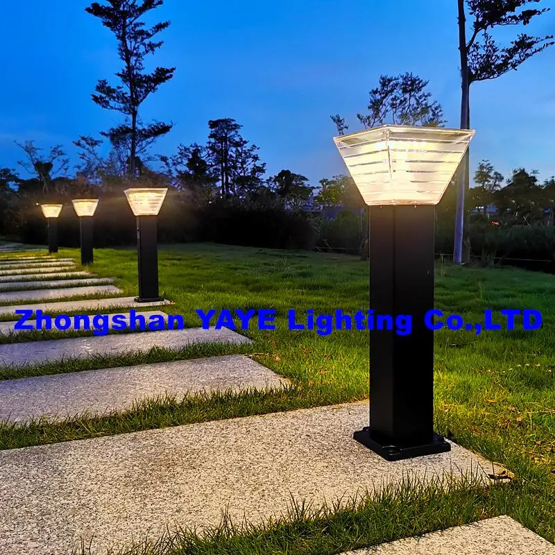 Yaye Zhongshan Supplier Manufacturer Hot Selling LED Solar 50W Lawn Pathway Landscape Yard Decoration Outdoor Waterproof IP65 SMD 150W 250W Solar Garden Light