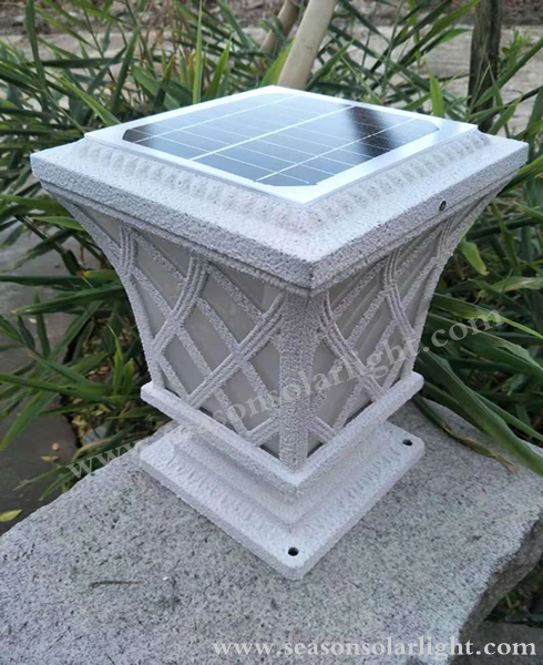 High Lumen LED Decorative Light Solar Fence Post Cap Light for Outdoor Lighting