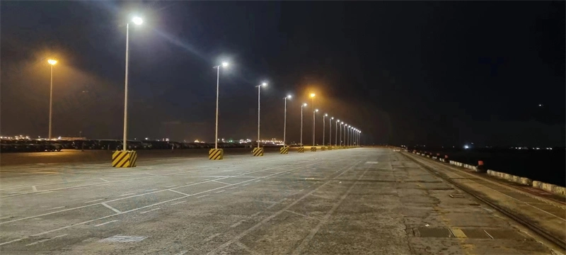 High Lumen 200lm/W Solar Panel and Battery Powered Integrated All in One LED Solar Street Light 40W 60W 80W 100W for Road Expressway Garden Light