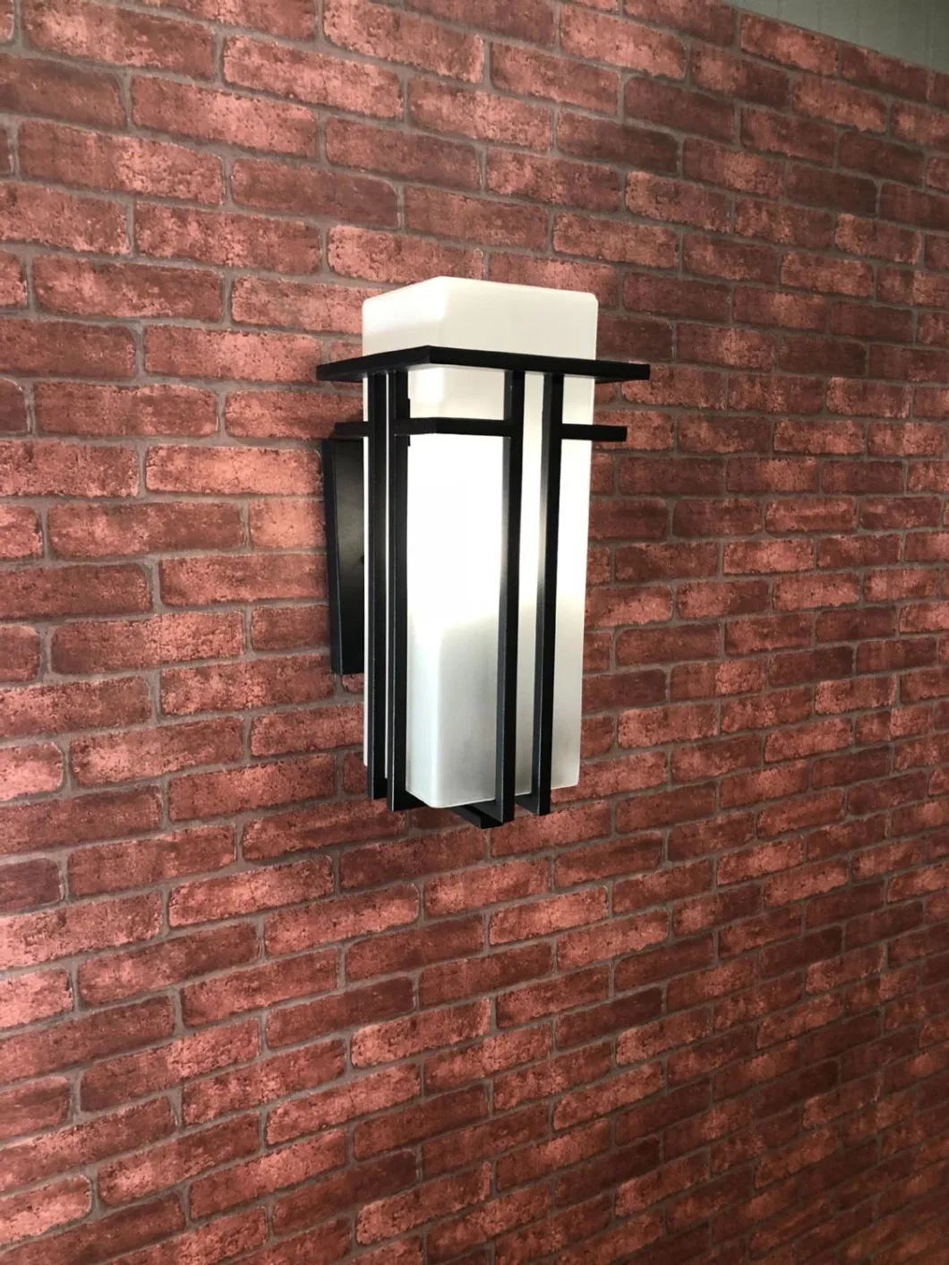 European Outdoor Wall Lamp Waterproof Outdoor Exterior Wall Light Black (WH-HR-92)