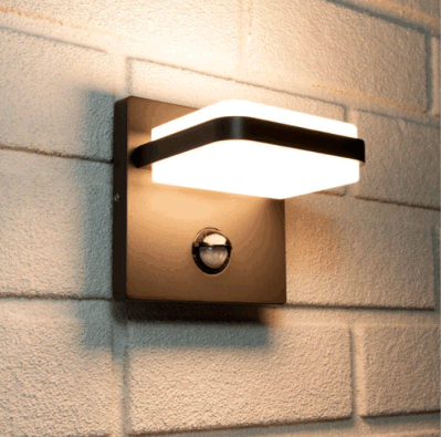 Decorativo aluminio presofundido Jardín Motion sensor IP44 pared LED exterior Monte la luz de arriba y abajo