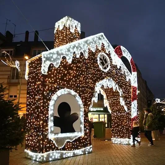 Outdoor LED 3D Castle Modeling Lights for Shopping Mall Christmas Decoration Park Decoration