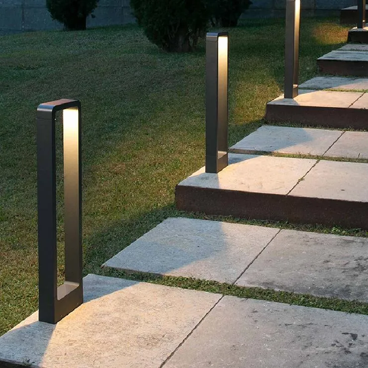 Power Coating Energy Saving LED Light in Parks Plazas Gardens Path Ways