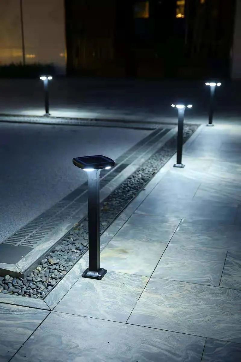 Waterproof Outdoor Landscape Lamp LED Solar Power Garden Light for Pathway Lawn Patio Yard Walkway Driveway Path Courtyard Lighting