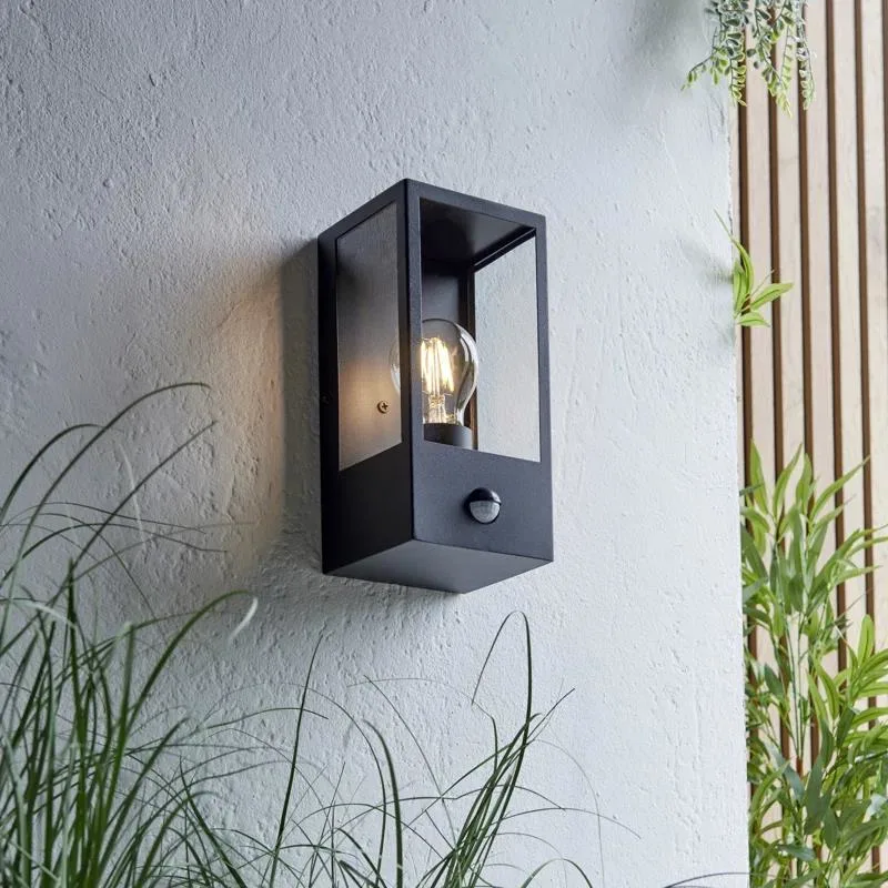 Hot Sell Black Stainless Steel Mounted Lantern E27 15W Glass Shade Motion Sensor Outdoor Wall Light