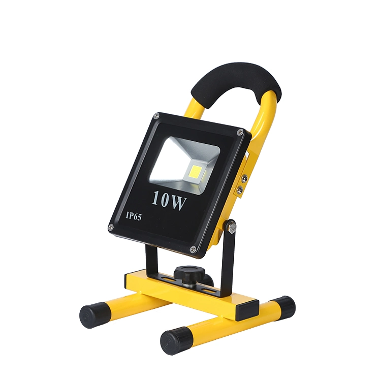 Top Quality Low Price COB Backyard IP65 Portable 50 100 Watt Rechargeable LED Flood Light