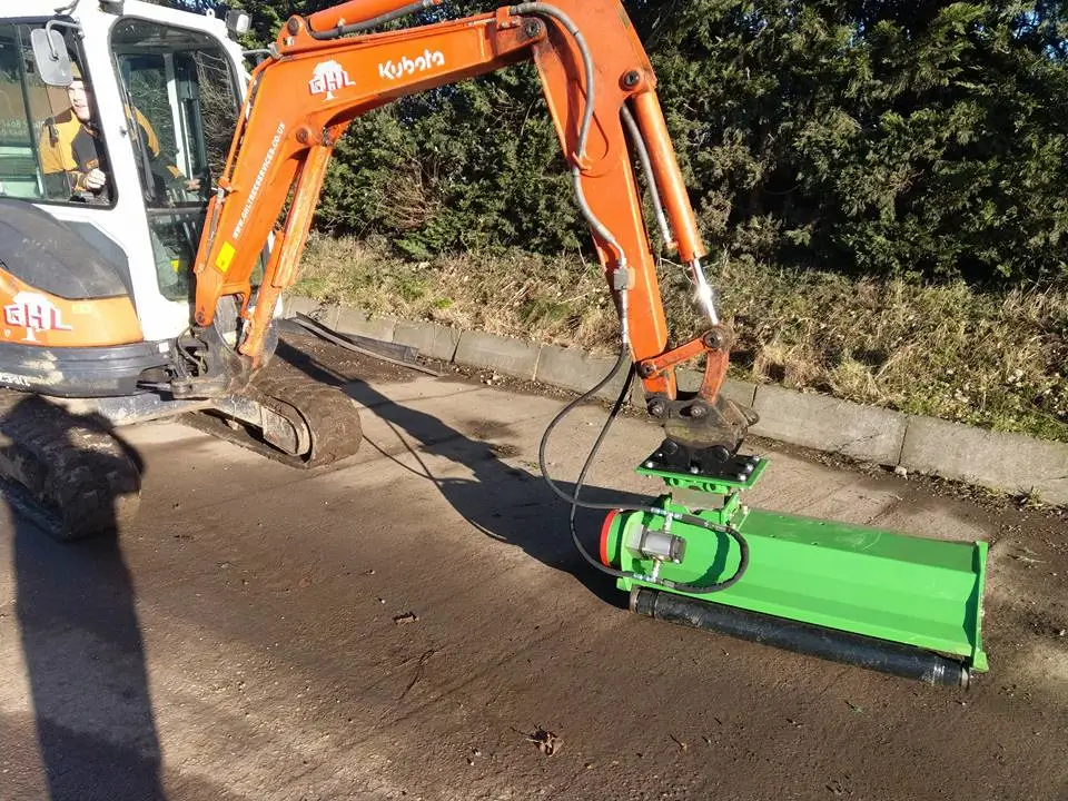 Excavator Hydraulic Mower for Grass Cutting