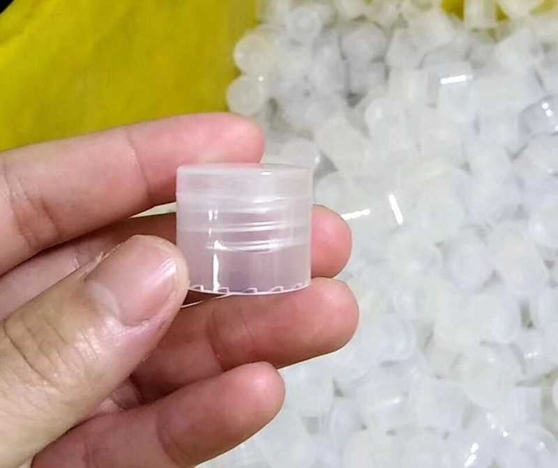 Screw Type 28mm Cosmetic Bottle Plastic Flip Top Cap