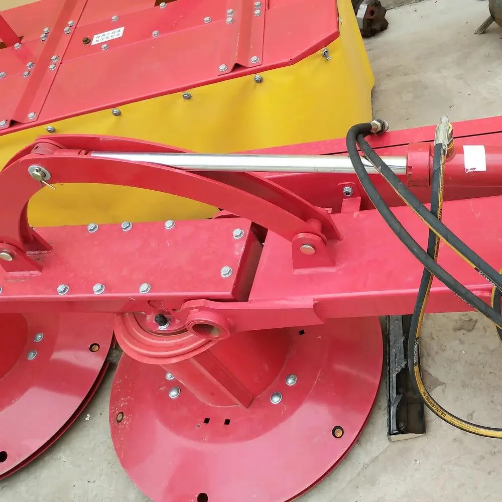 Hot Sale China Manufacturer 1.35 M Tractor Driven Rotary Mower Mower Tractor 6 Blades Drum Mower