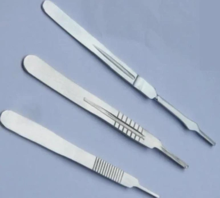 Dermaplaning Surgical Blades Handle Suitable for Dermaplaning (100PCS/Box)