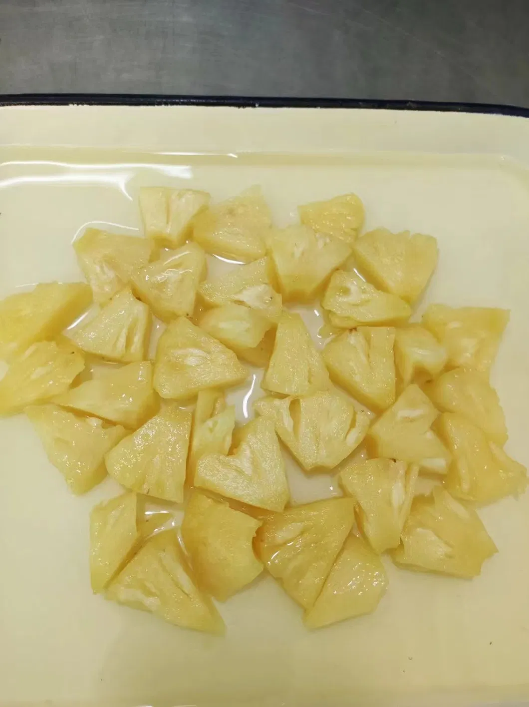 Hot New Fresh Canned Pineapple Slice/Chunks/Tidbits/Pieces in Light Syrup or in Heavy Syrup