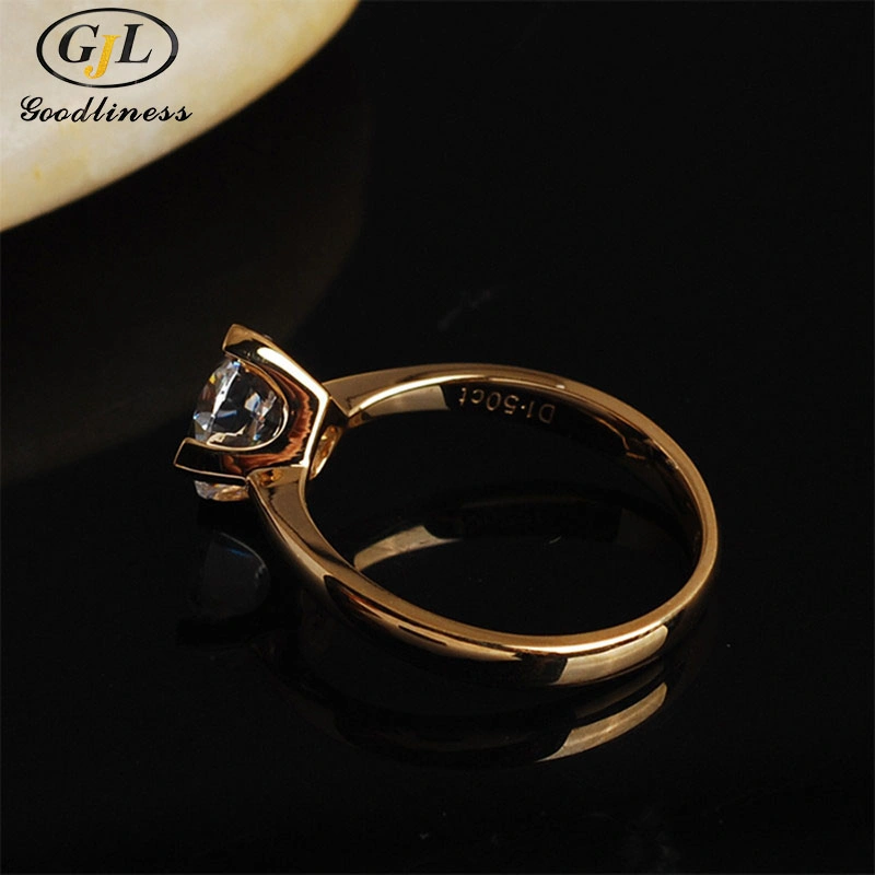 D Color Moissanite 18K Gold Four-Prong Wedding Ring for Women