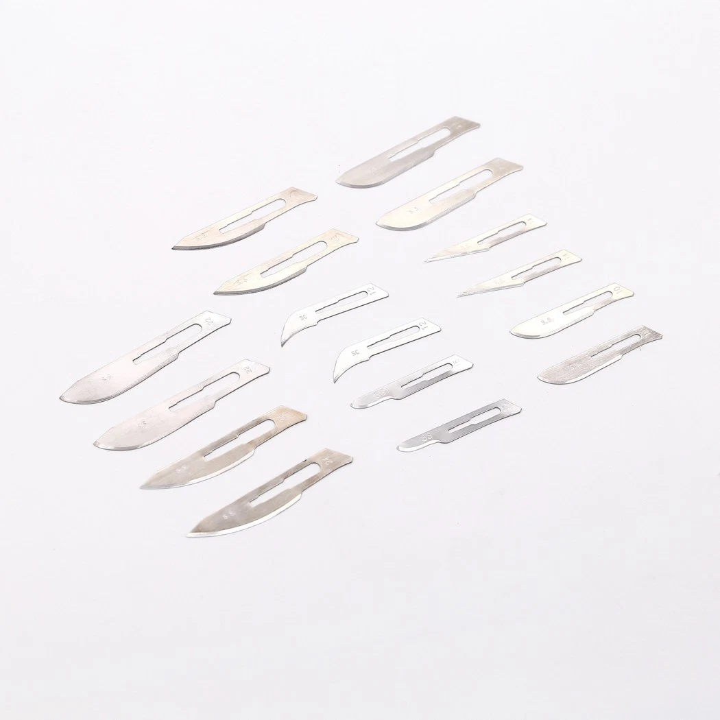 Medmount Medical Disposable Sterile Sharp Safety Stainless Steel/ Carbon Steel Surgical Blade with CE/ISO Size 10, 11, 12, 15, 20, 21, 22, 23, 24 to 36