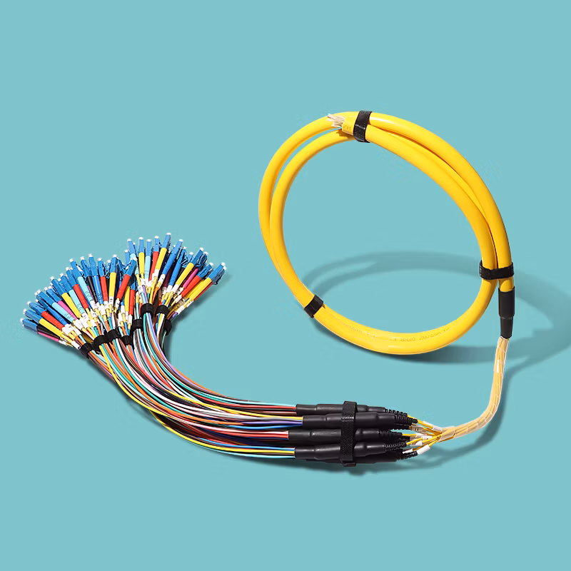 Factory Good Price for 12 Color Sc/LC/FC/St Upc APC 0.9/2.0/3.0mm Cable Singlemode Fiber Optic Pigtail 12 Core Fiber Pigtail