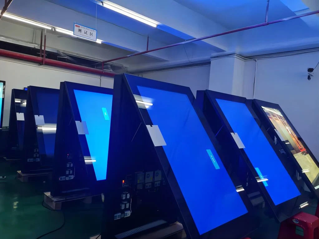 32 43 55 65 and 75inch 4K Screen Android System LCD Outdoor Digital Signage with Fan Cooling System and 3000nits Brightness