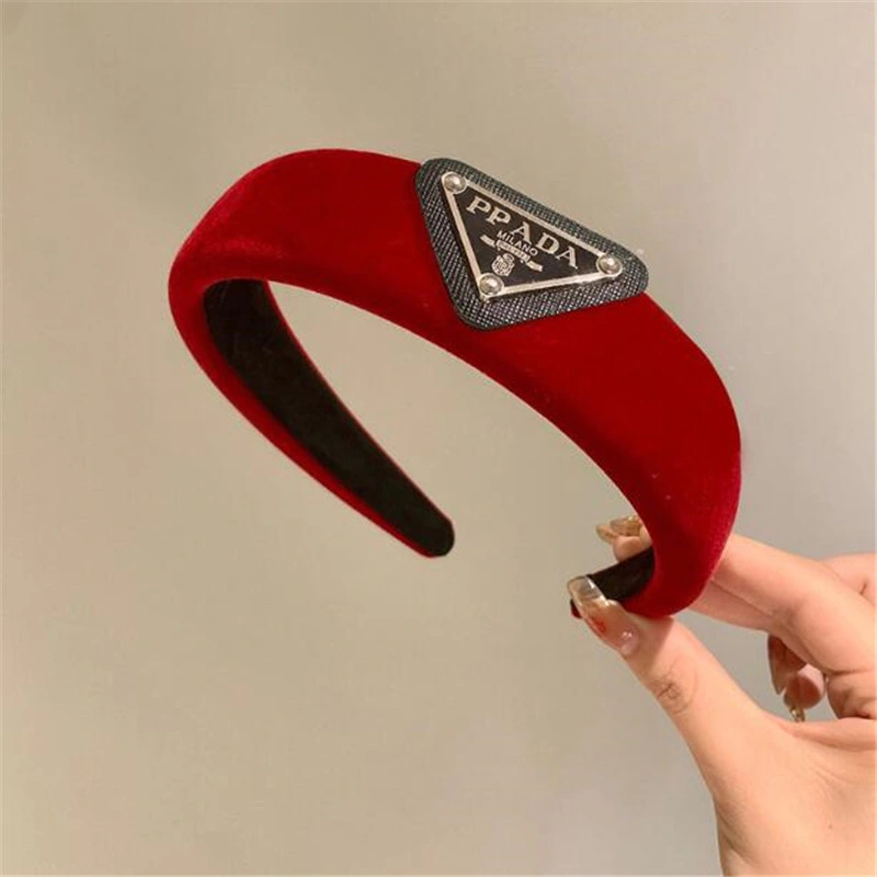 New Fashion Headbands Women Designer Luxury Hair Accessories Velvet Sponge Girls Black P Branded Headband