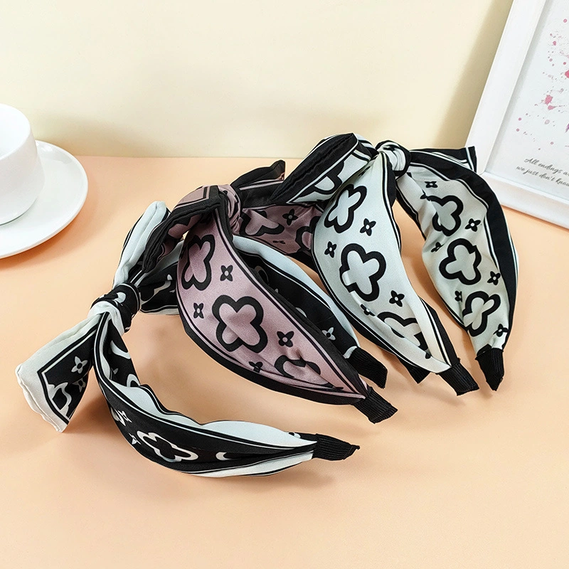 Bowknot Wide Brim Hair Hoop Rabbit Ear Print Four-Leaf Clover Headband Hair Band