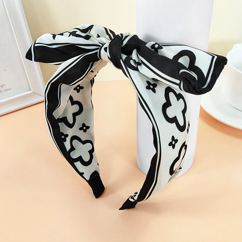 Bowknot Wide Brim Hair Hoop Rabbit Ear Print Four-Leaf Clover Headband Hair Band