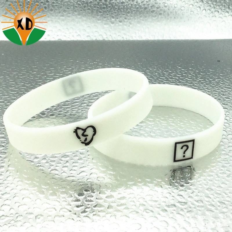 Custom Paper Fashion Sports USB RFID PVC Low Minimum Mosquito Imprinted Embossed Soft Rubbber Silicone Wristband