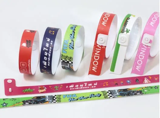 Customized Logo 13.56MHz PVC RFID Elasticless Wristband for Children&prime;s Paradise